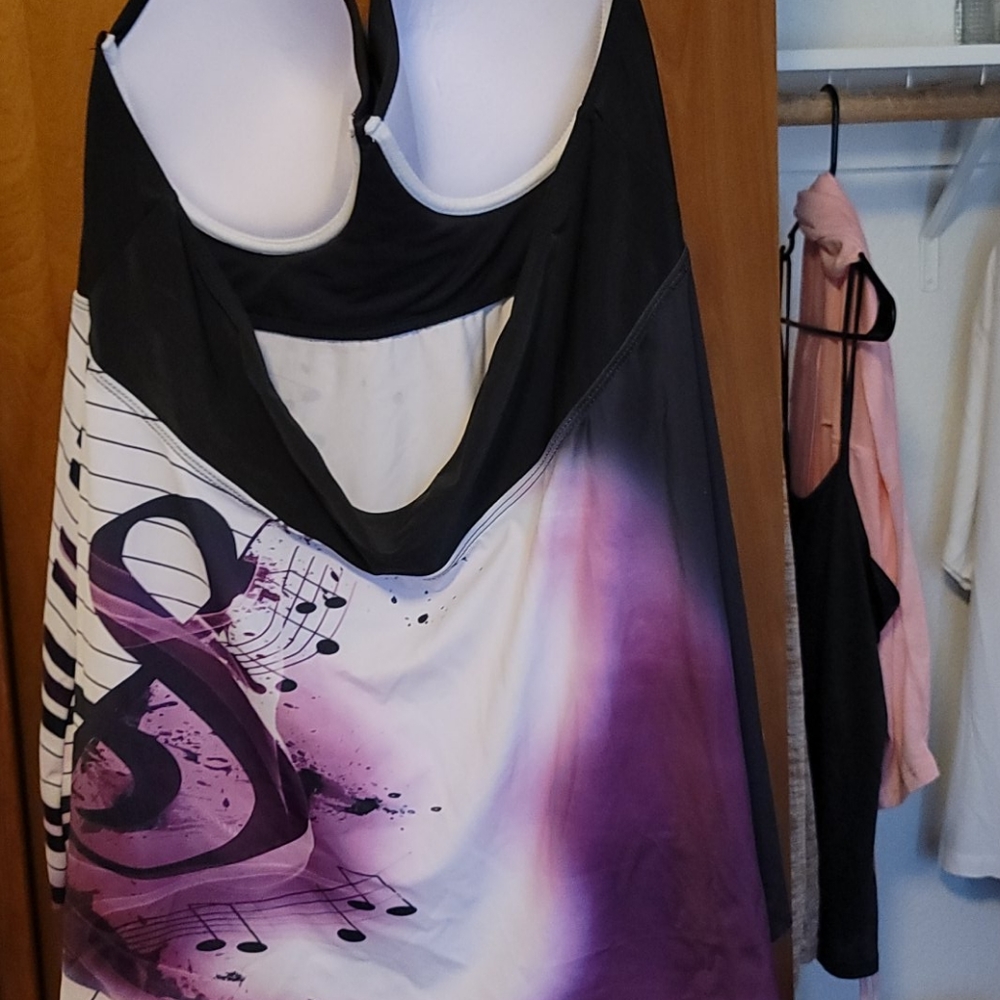 Bathing suit - Picture 3 of 3